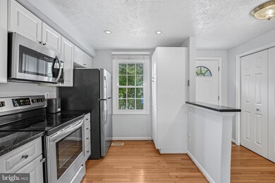 12532 Cross Ridge Way, Germantown, MD 20874 - photo 5