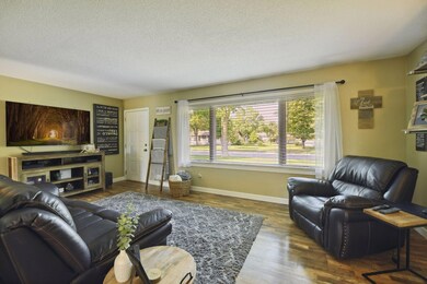 10524 Rhode Island Ave N, Brooklyn Park, MN 55445 - photo 2