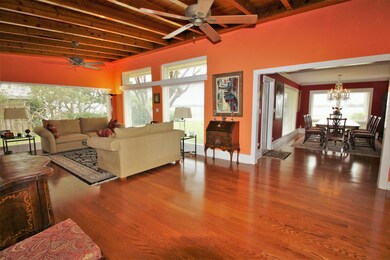 Living area.