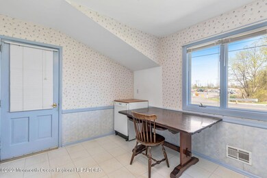 1626 Union Ave, Hazlet, NJ 07730 - photo 6