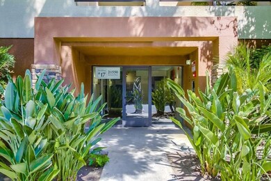 21550 Burbank Blvd unit 205, Woodland Hills, CA 91367 - photo 2