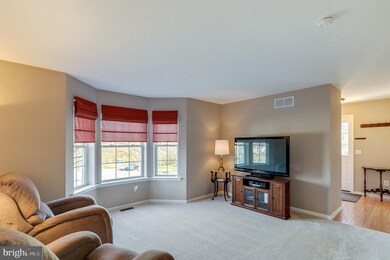 513 Berkshire Dr, Souderton, PA 18964 - photo 6