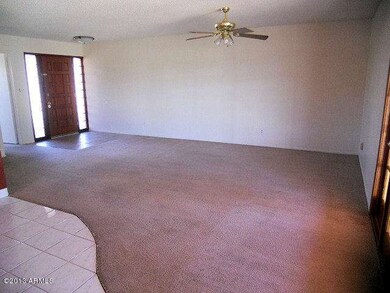 023-340779 - family room 2