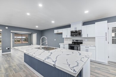 0012-11-White Mountain