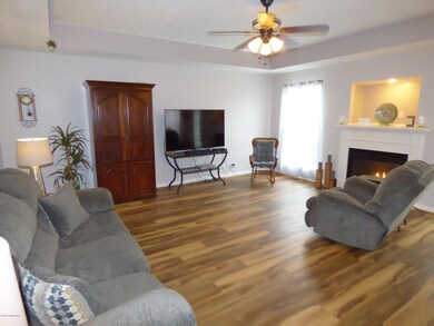 8505 Rebecca Scott Way, Louisville, KY 40228 - photo 5