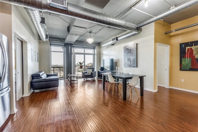 The Beat at Southside Station unit 803, Dallas, TX 75215 - photo 3