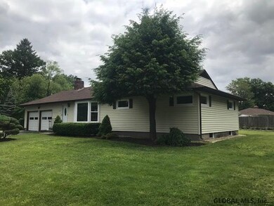 11 Timberland Dr, Albany, NY 12211 - photo 2