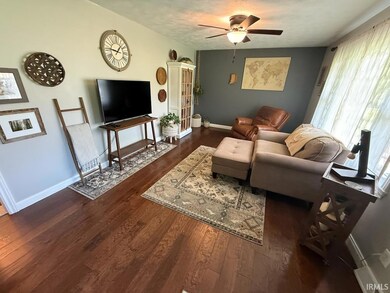 237 W 225 N, Princeton, IN 47670 - photo 2