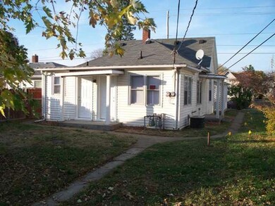 1111 W 3rd St, Anderson, IN 46016 - photo 2