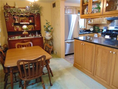 Easy access from kitchen to dining room.