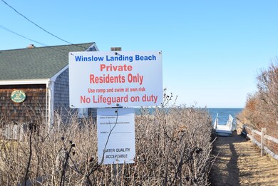 188Winslow BeachSign