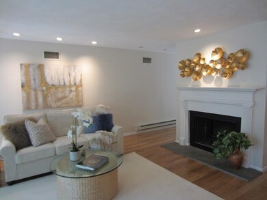 142 Chestnut Cir unit 2, Lincoln, MA 01773 - photo 5