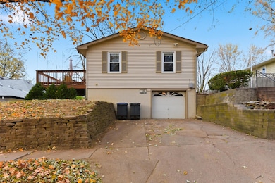 16 Cooper Ave, Council Bluffs, IA 51503 - photo 2