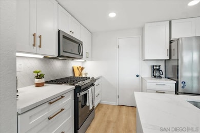 7039 Camino Pacheco, San Diego, CA 92111 - photo 6