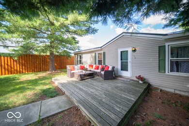 109 Elm Ave, Sheridan, IN 46069 - photo 4