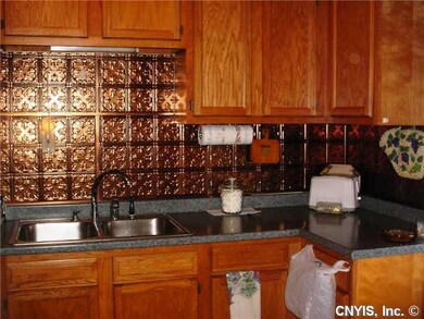 118 Abell Ave, Syracuse, NY 13209 - photo 4