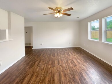 3105 Shady Ln, Granbury, TX 76049 - photo 7