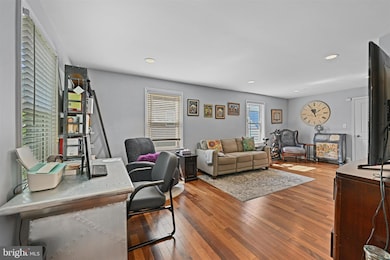 2504 Pinebrush Rd, Baltimore, MD 21209 - photo 6