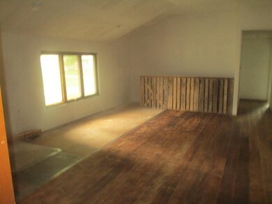 744 6th Ave, Coon Rapids, IA 50058 - photo 2