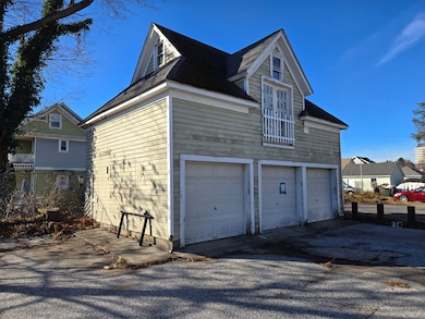 14 Locust Ave, Danbury, CT 06810 - photo 4