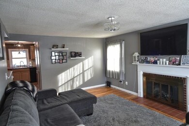 25 Circle Dr, West Springfield, MA 01089 - photo 3