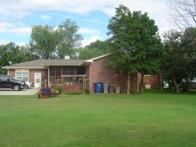 403 Shadow Dr, Shelbyville, TN 37160 - photo 6