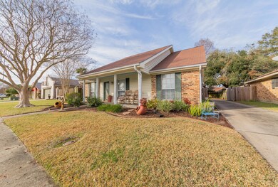 200TurtleCreekDr-4