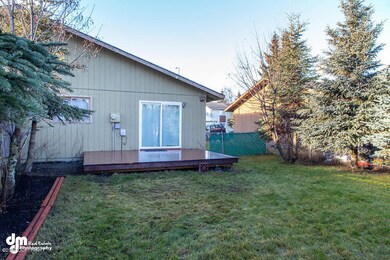 3217 Doil Dr, Anchorage, AK 99507 - photo 2