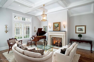 110 E Elm St unit 110s, Greenwich, CT 06830 - photo 3