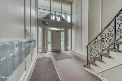 202 University Pkwy., Unit 4E-23