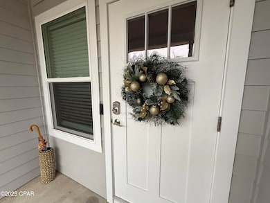 406 Date Palm Ln, Freeport, FL 32439 - photo 2