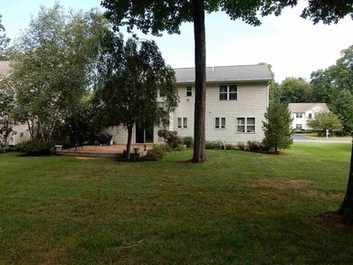 18 Dennis Dr, Clifton Park, NY 12065 - photo 3