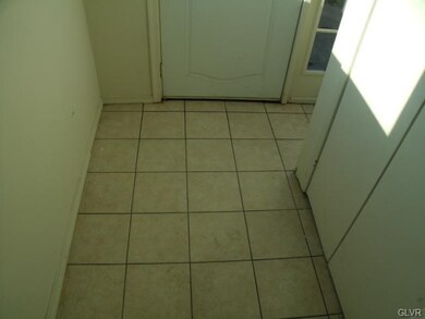 915 W Allen St unit 1, Allentown, PA 18102 - photo 7