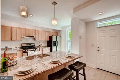 14 N Bond St, Baltimore, MD 21231 - photo 7