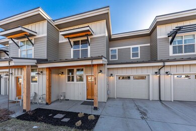 3618 SW Badger Ave, Redmond, OR 97756 - photo 4