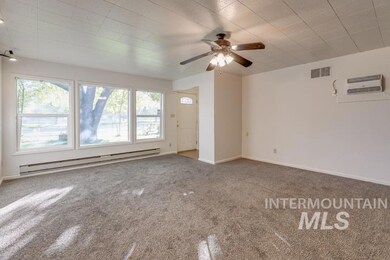 823 Maple St, Nampa, ID 83686 - photo 6