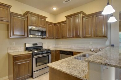 2883 W Miramar Dr, Fayetteville, AR 72704 - photo 5