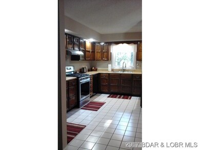 BEAUTIFUL KITCHEN