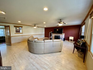 3312 Altamont Dr, Wilmington, DE 19810 - photo 7