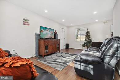 1105 Navahoe Dr, Silver Spring, MD 20903 - photo 5