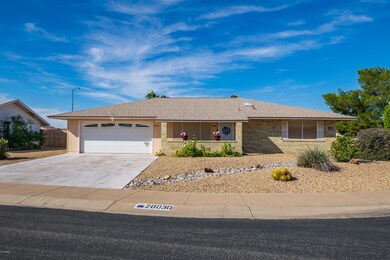 Woodbury - Desert Front