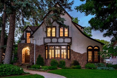 This Lynnhurst gem, just a few blocks to Lake Harr