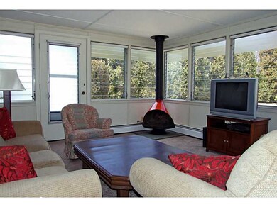 Den/Family/Great Room. Heated florida room with ga
