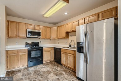 4232 Pinefield Ct, Randallstown, MD 21133 - photo 7