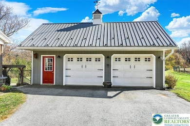 59 Henry Rd, Fleetwood, PA 19522 - photo 5