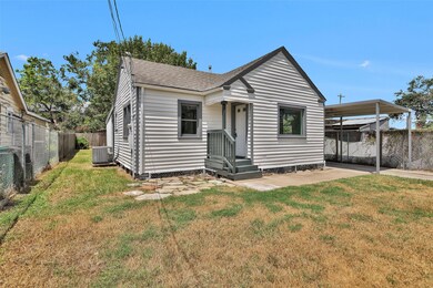 7327 Roswell St, Houston, TX 77022 - photo 3