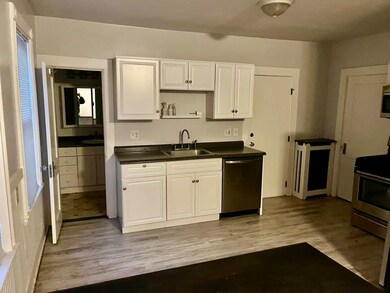 12 West St unit 1, Quincy, MA 02169 - photo 4