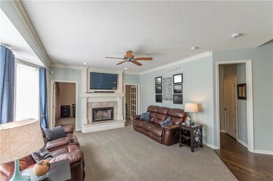 21613 W 100th Terrace, Lenexa, KS 66220 - photo 2