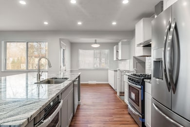 1878 Knollridge Ct, Columbus, OH 43229 - photo 6