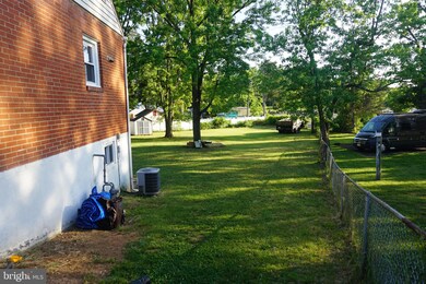 112 Runyon Ct, Manassas Park, VA 20111 - photo 3